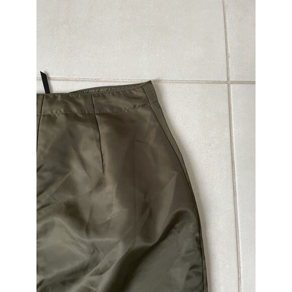 Urban Outfitters Cargo Skirt Mini Zip Front - Picture 6 of 8